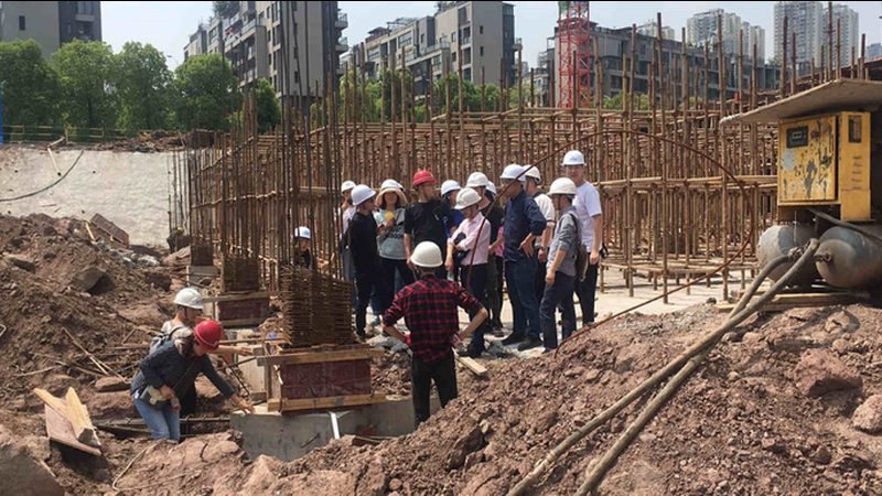 园林石材铺装清包工单价：揭秘影响因素与选择要点**